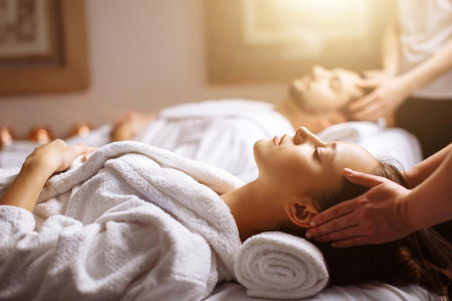 Couple massage