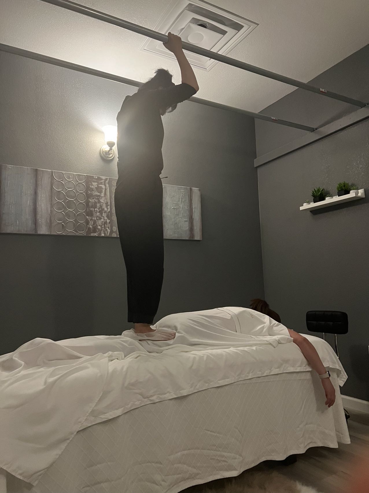 Family Club Massage & Facial gallery image